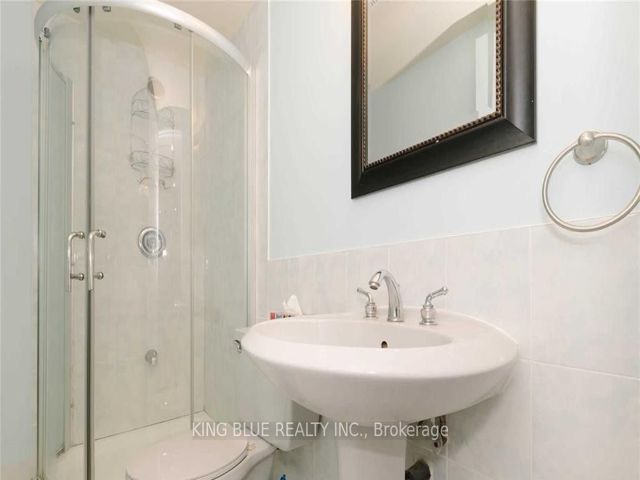 18Lower - 270 Timberbank Blvd