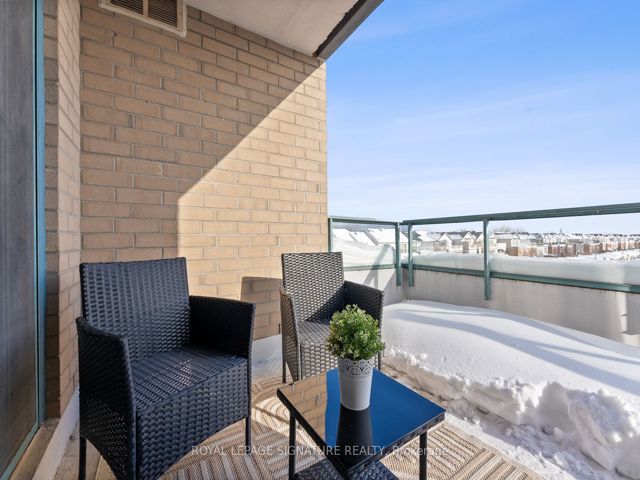 402 - 1797 Queen St E