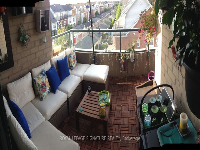 402 - 1797 Queen St E