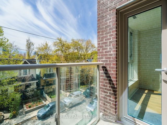 301 - 150 Logan Ave