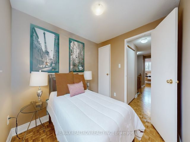 32 - 250 Orton Park Rd