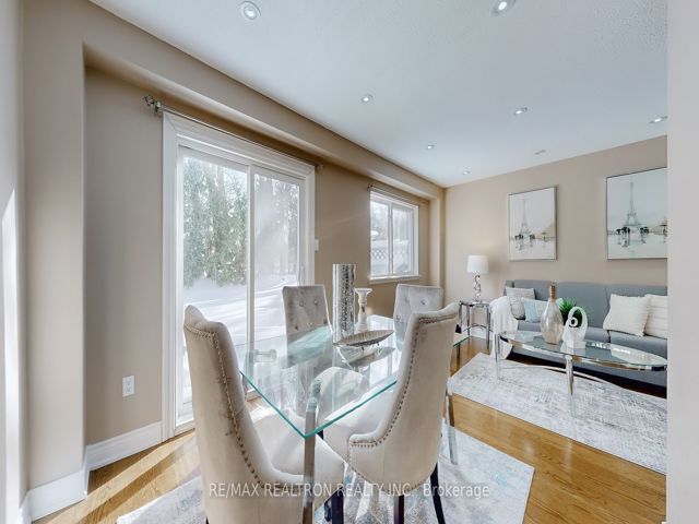 32 - 250 Orton Park Rd