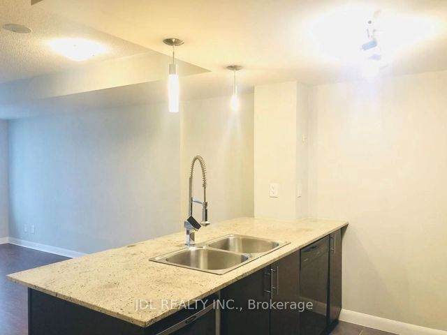 2603 - 25 Town Centre Crt