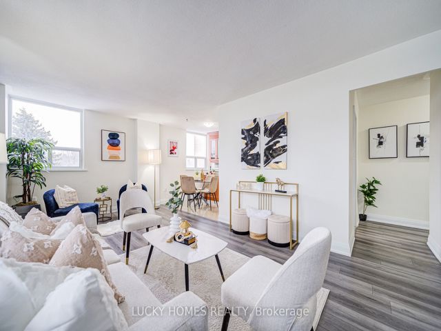 401 - 3311 Kingston Rd
