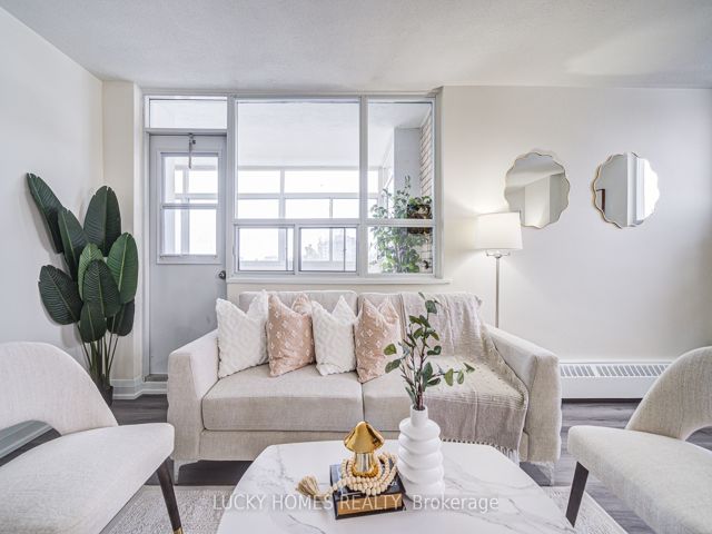 401 - 3311 Kingston Rd