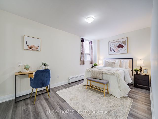 401 - 3311 Kingston Rd