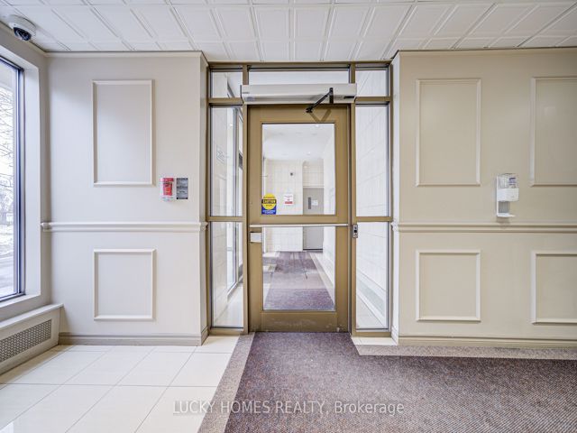 401 - 3311 Kingston Rd