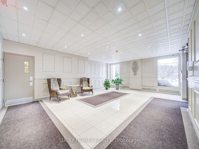 401 - 3311 Kingston Rd