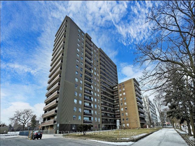 718 - 180 Markham Rd