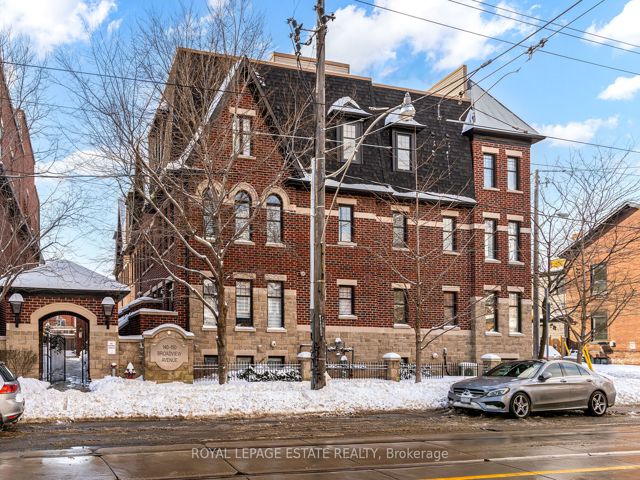 21 - 150 Broadview Ave