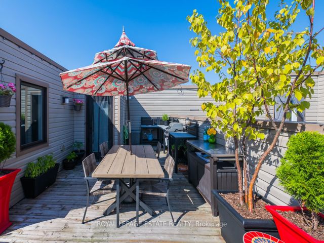 21 - 150 Broadview Ave