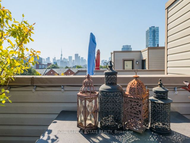 21 - 150 Broadview Ave