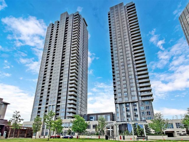 PH22 - 275 Village Green Sq
