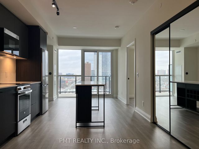 907 - 2369 Danforth Ave