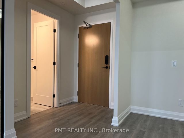 907 - 2369 Danforth Ave