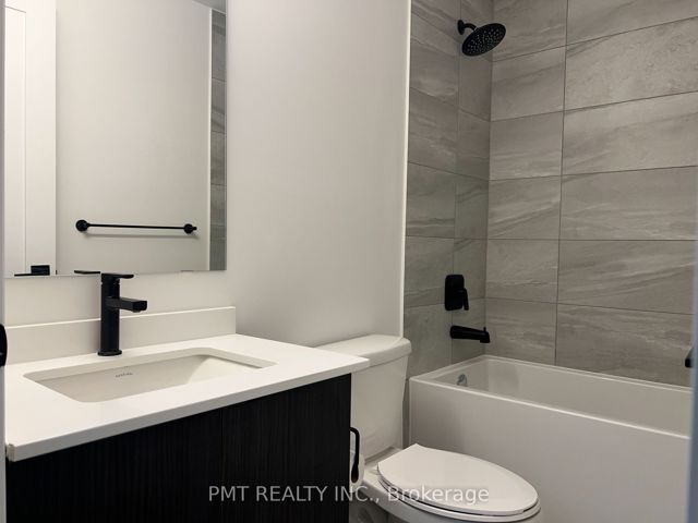 907 - 2369 Danforth Ave
