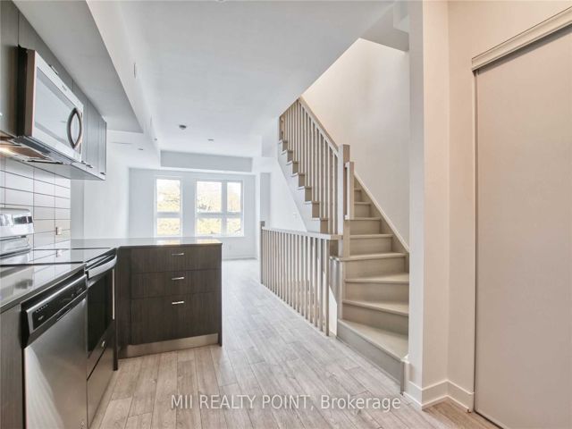 323 - 2100 Bridletowne Circ
