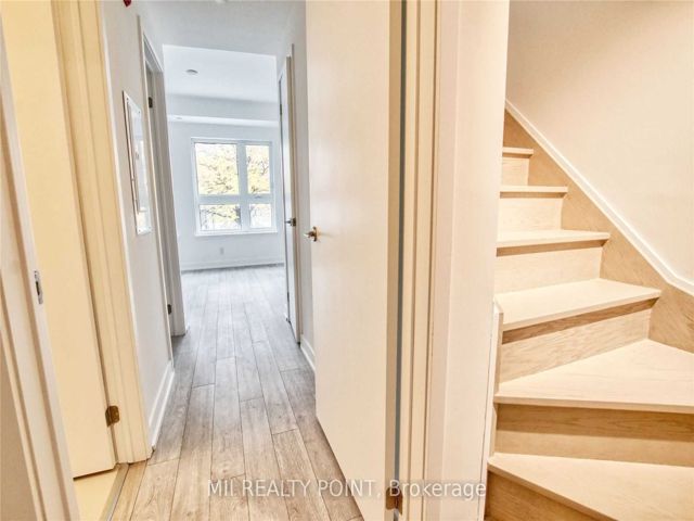 323 - 2100 Bridletowne Circ