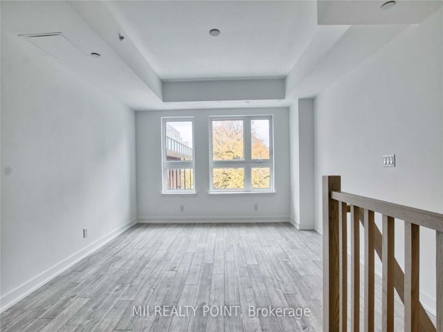323 - 2100 Bridletowne Circ