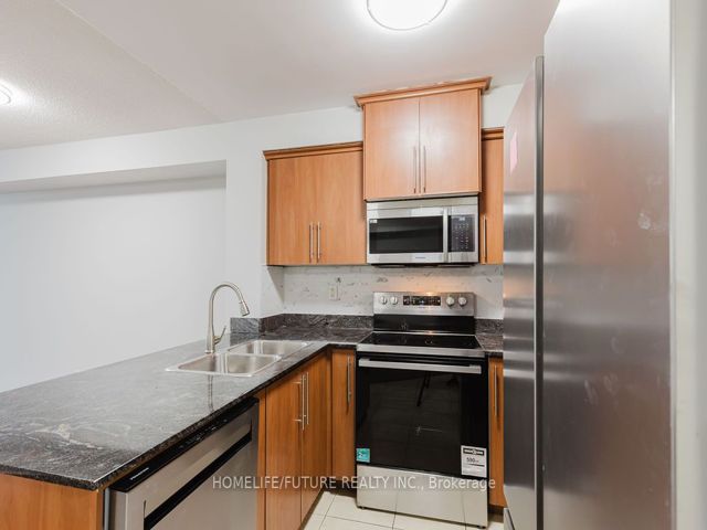 16G - 6 Rosebank Dr