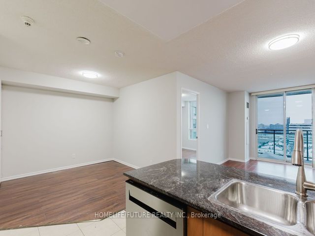 16G - 6 Rosebank Dr