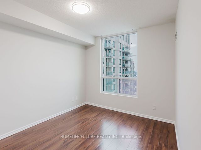 16G - 6 Rosebank Dr