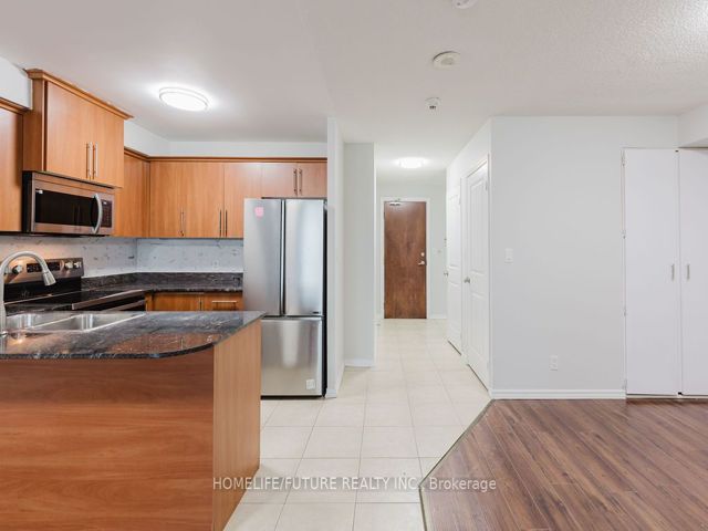 16G - 6 Rosebank Dr