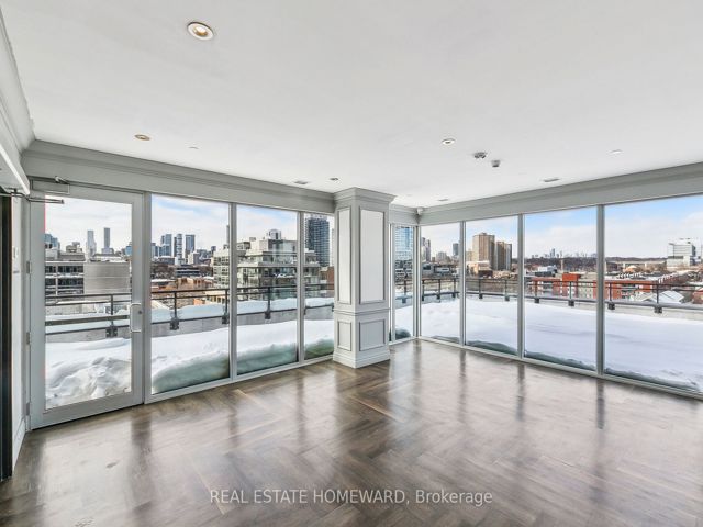 211 - 665 Queen St
