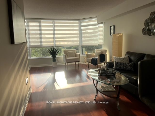 505 - 3231 Eglinton Ave E