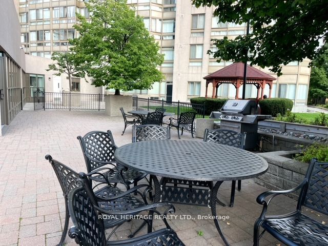 505 - 3231 Eglinton Ave E