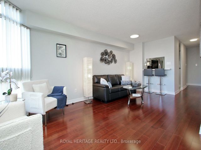 505 - 3231 Eglinton Ave E