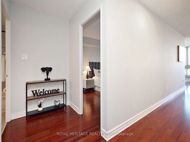 505 - 3231 Eglinton Ave E