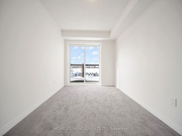 27 - 165 Tapscott Rd