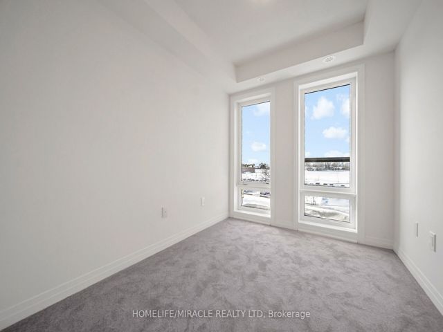 27 - 165 Tapscott Rd