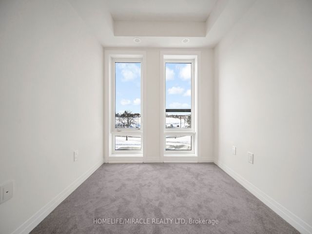 27 - 165 Tapscott Rd