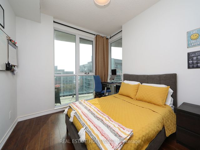 1701 - 1328 Birchmount Rd