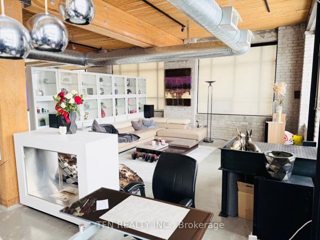 203 - 68 Broadview Ave