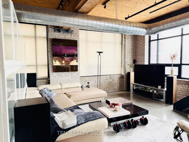 203 - 68 Broadview Ave