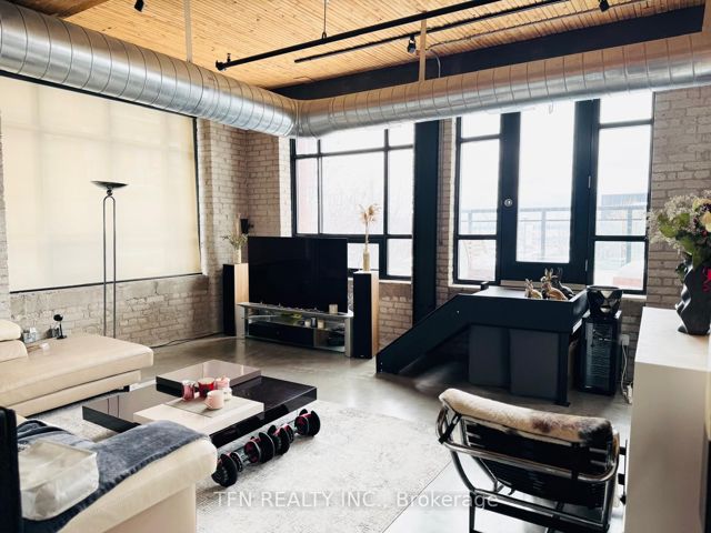 203 - 68 Broadview Ave