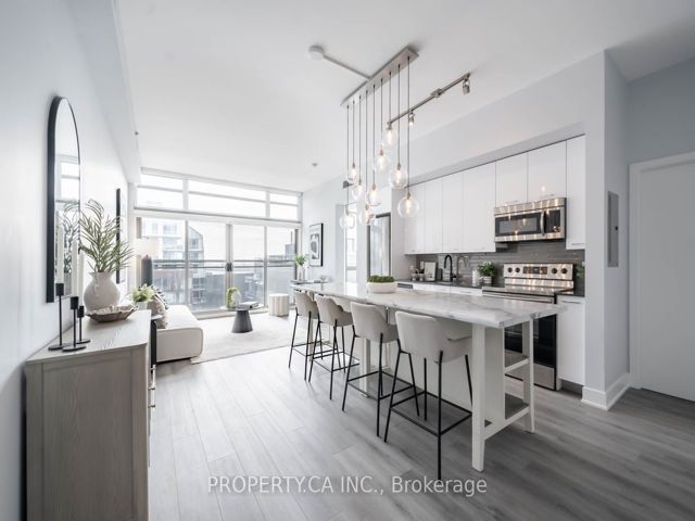 810 - 630 Queen St E