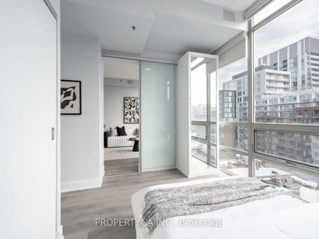 810 - 630 Queen St E
