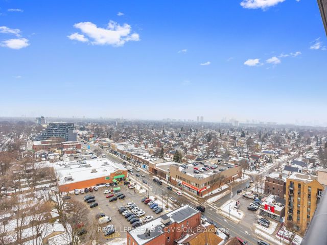 1510 - 286 Main St