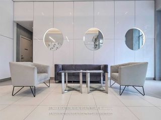 502 - 30 Meadowglen Pl