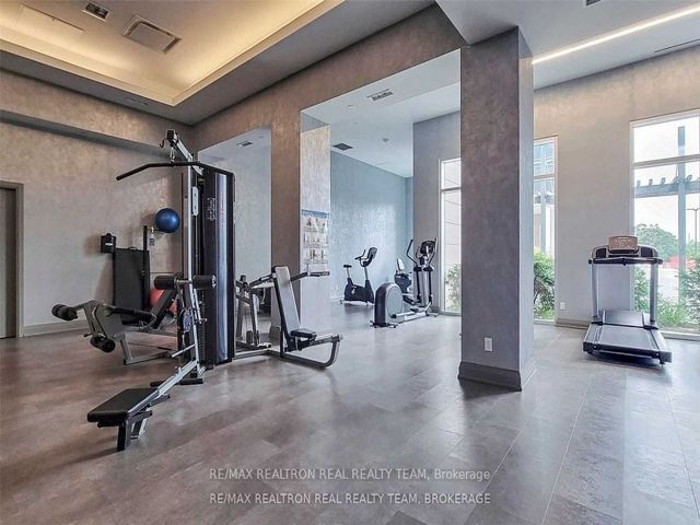 502 - 30 Meadowglen Pl