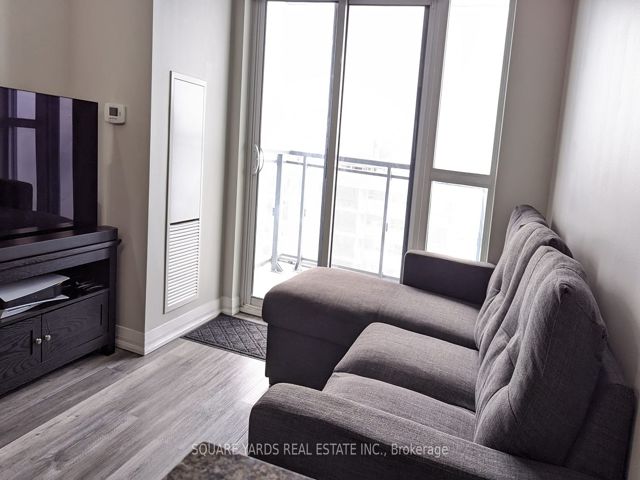 2103 - 30 Meadowglen Pl