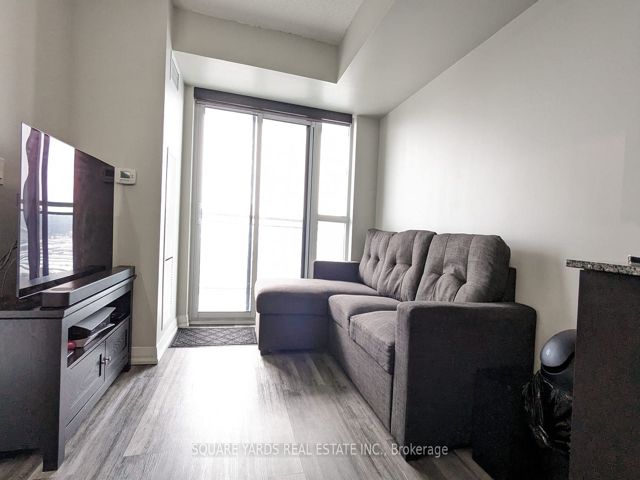 2103 - 30 Meadowglen Pl
