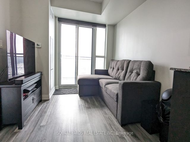 2103 - 30 Meadowglen Pl