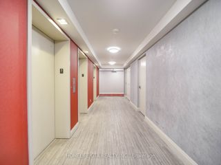 714 - 30 Meadowglen Pl