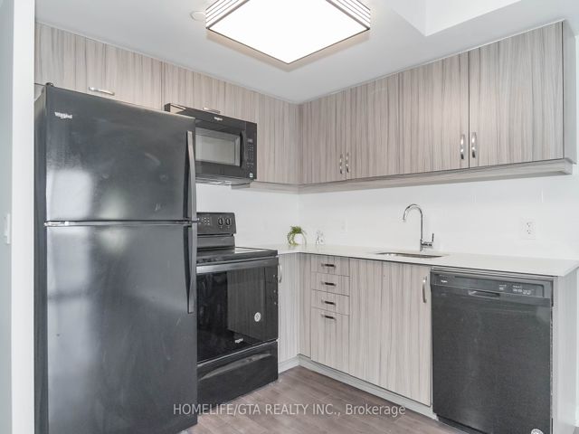 714 - 30 Meadowglen Pl