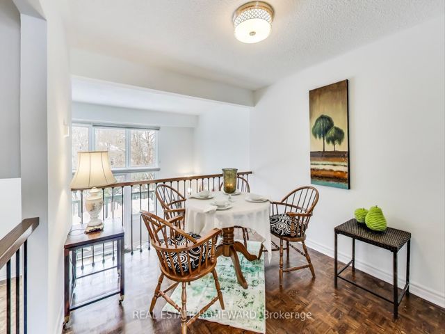 21 - 301 Bridletowne Circ